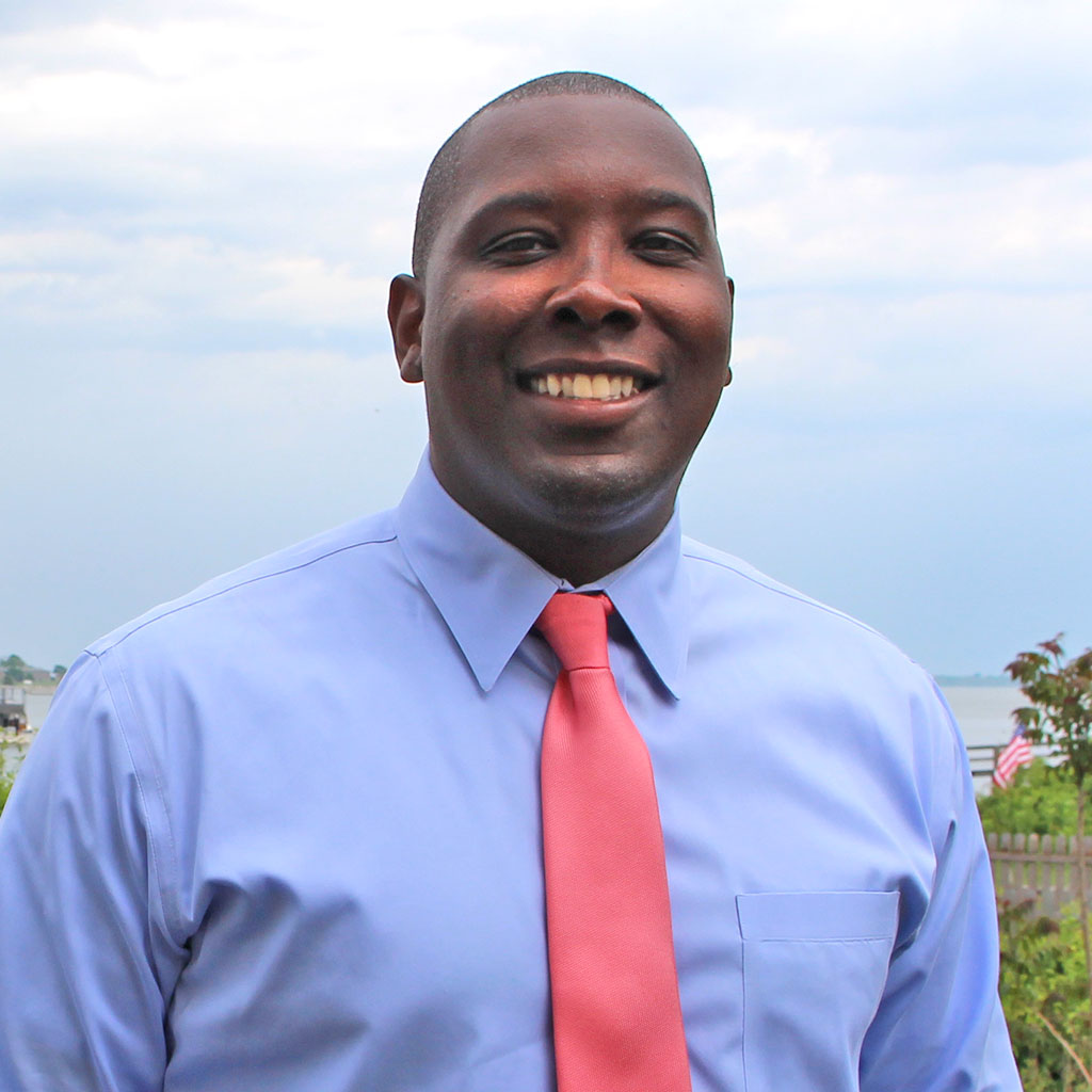 Kelby_Chapelle_Square_New Admissions Team, Mitchell College