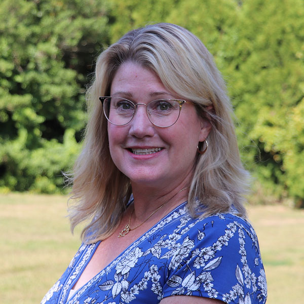 Headshot_KarenSweeney_WEB Bentsen Learning Center, Mitchell College