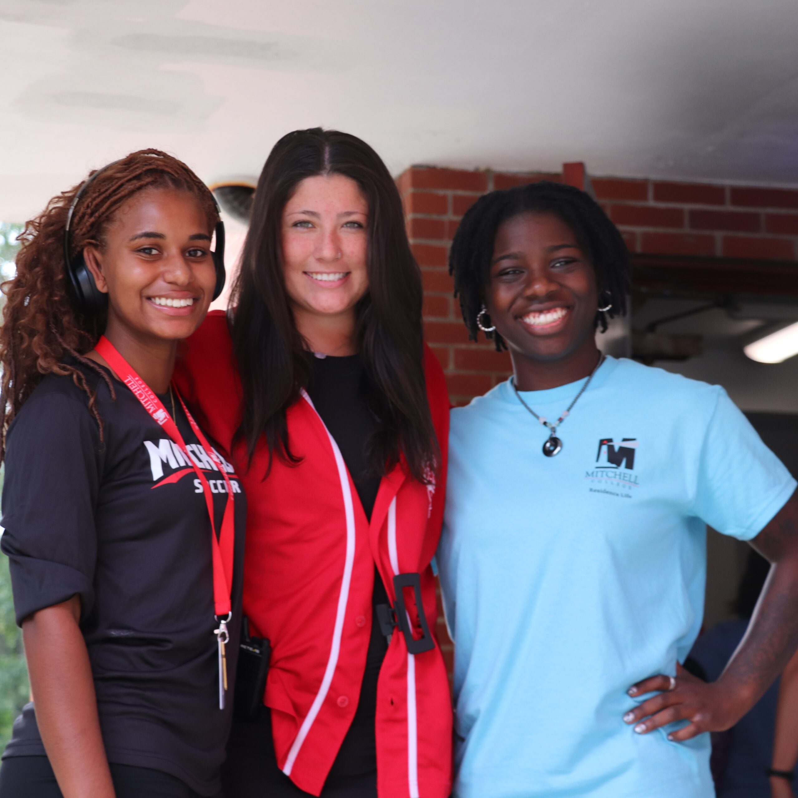 Orientation and Move-in, Mitchell College